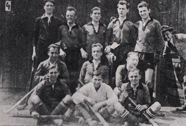 Das erste Hockeyteam der Herren 1922.